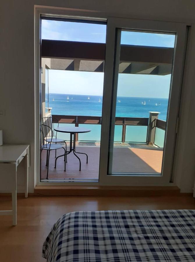 Attico Suite Spiaggia Μπάρι Εξωτερικό φωτογραφία