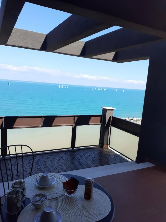 Attico Suite Spiaggia Μπάρι Εξωτερικό φωτογραφία