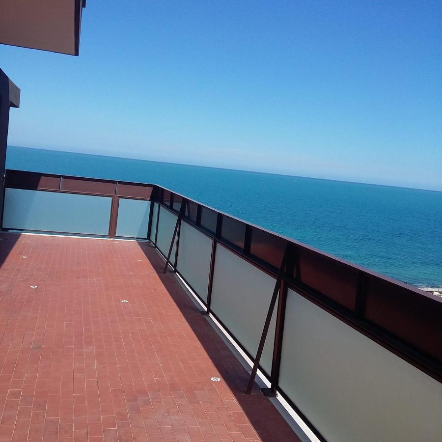 Attico Suite Spiaggia Μπάρι Εξωτερικό φωτογραφία
