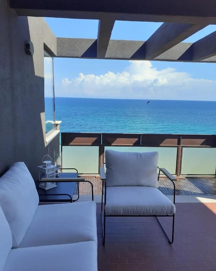 Attico Suite Spiaggia Μπάρι Εξωτερικό φωτογραφία